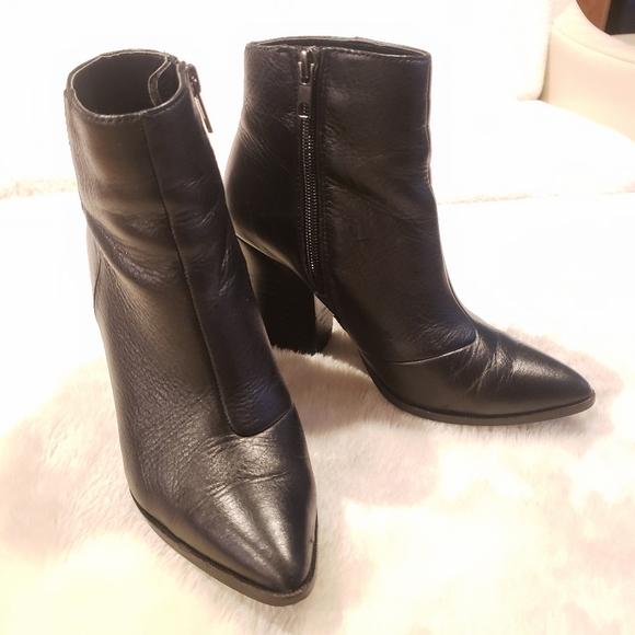 Steve Madden Marissa black bootie size 5.5 - Picture 7 of 12